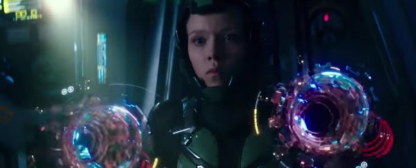 Ivanna.Sahno.Pacific.Rim.2_2